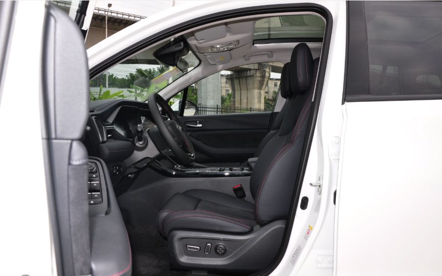 廣州租五座商務(wù)車價(jià)格